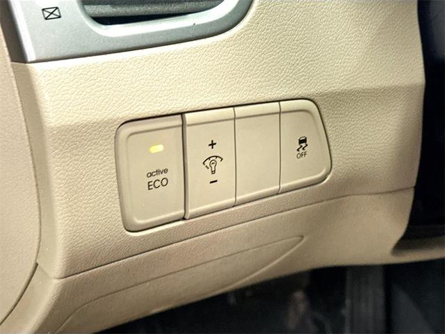Photo of 2014 Desert Bronze Hyundai ELANTRA
