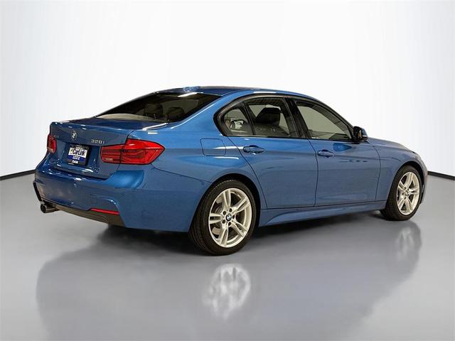 Photo of 2016 Estoril Blue Metallic BMW 328