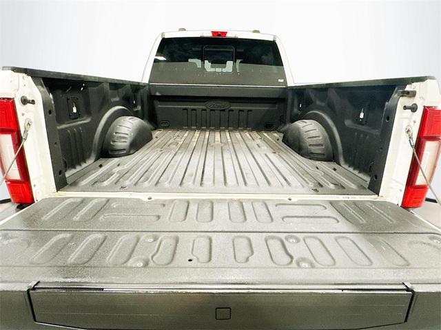 Photo of 2020 Star White Metallic Tri-Coat Ford F-350
