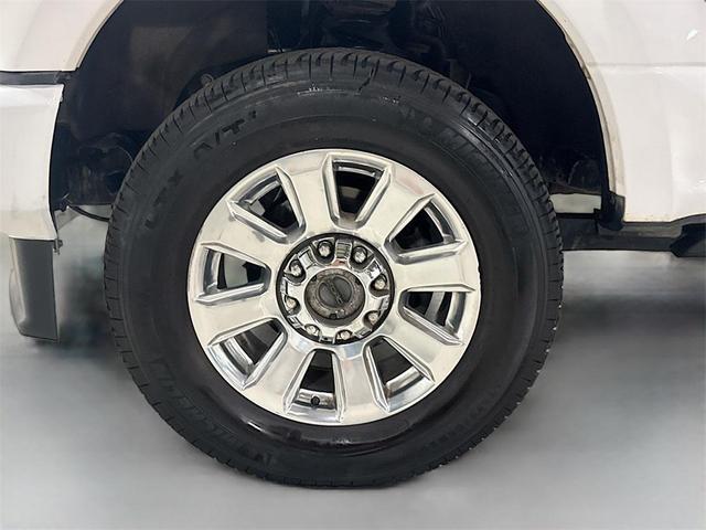 Photo of 2020 Star White Metallic Tri-Coat Ford F-350