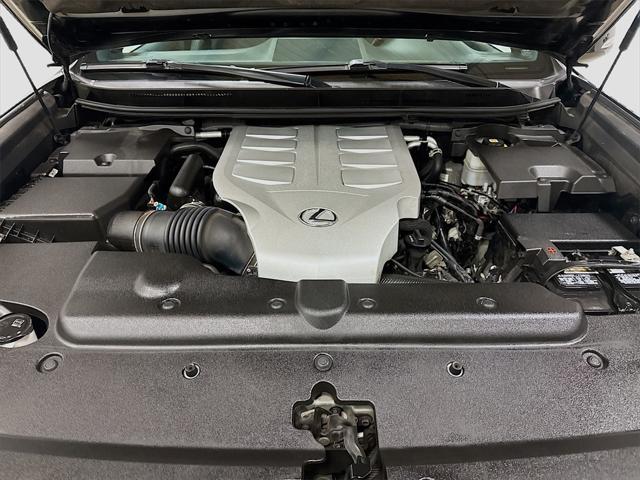 Photo of 2022 Black Onyx Lexus GX 460