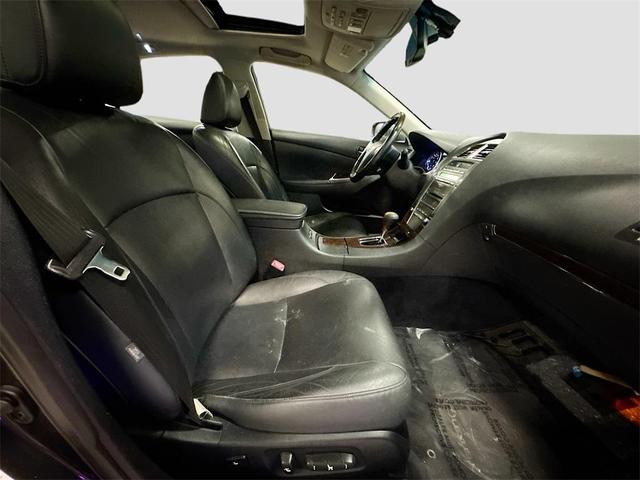 Photo of 2011 Gray Lexus ES 350