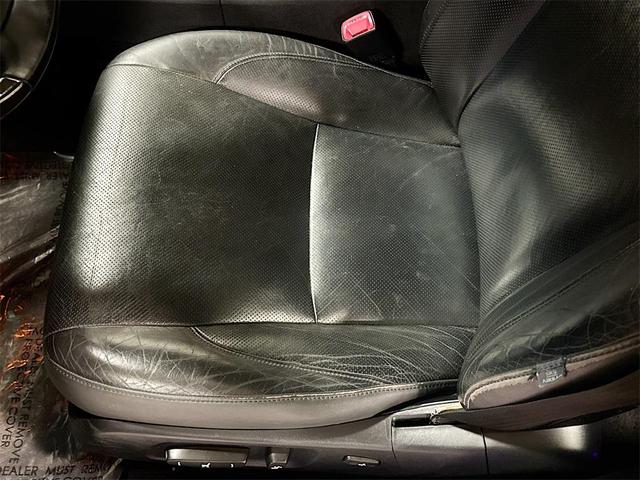 Photo of 2011 Gray Lexus ES 350