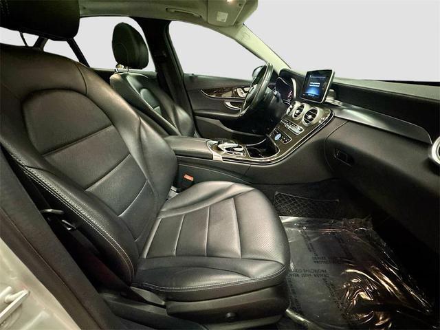 Photo of 2015 Silver Mercedes-Benz C-Class