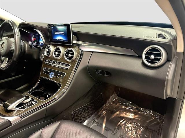 Photo of 2015 Silver Mercedes-Benz C-Class