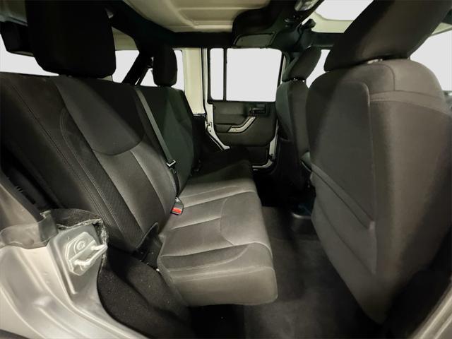 Photo of 2016 Billet Silver Metallic Clearcoat Jeep Wrangler Unlimited