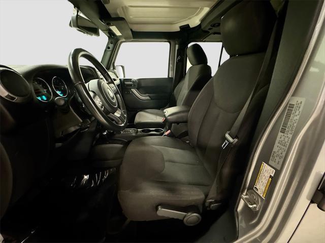 Photo of 2016 Billet Silver Metallic Clearcoat Jeep Wrangler Unlimited