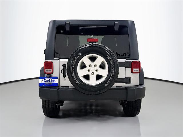 Photo of 2016 Billet Silver Metallic Clearcoat Jeep Wrangler Unlimited