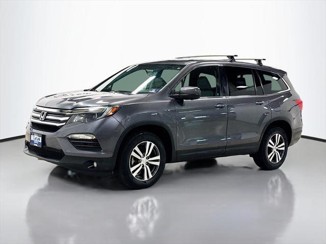 Photo of 2017 Modern Steel Metallic Honda Pilot