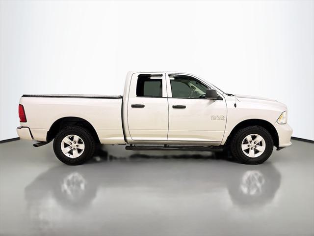Photo of 2016 Bright Silver Metallic Clearcoat RAM 1500