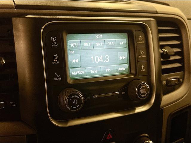 Photo of 2016 Bright Silver Metallic Clearcoat RAM 1500