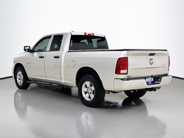Photo of 2016 Bright Silver Metallic Clearcoat RAM 1500