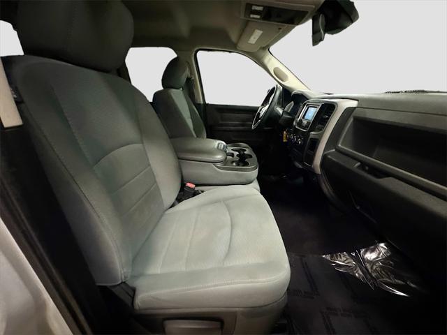 Photo of 2016 Bright Silver Metallic Clearcoat RAM 1500