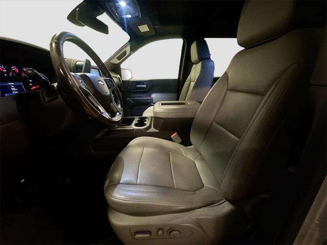 Photo of 2020 Silver Ice Metallic Chevrolet Silverado 1500