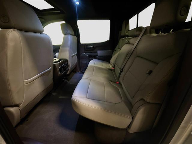 Photo of 2020 Silver Ice Metallic Chevrolet Silverado 1500