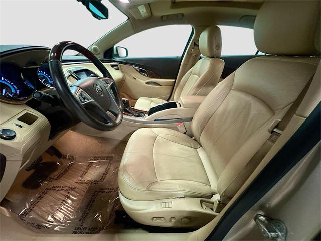 Photo of 2013 Champagne Silver Metallic Buick LaCrosse
