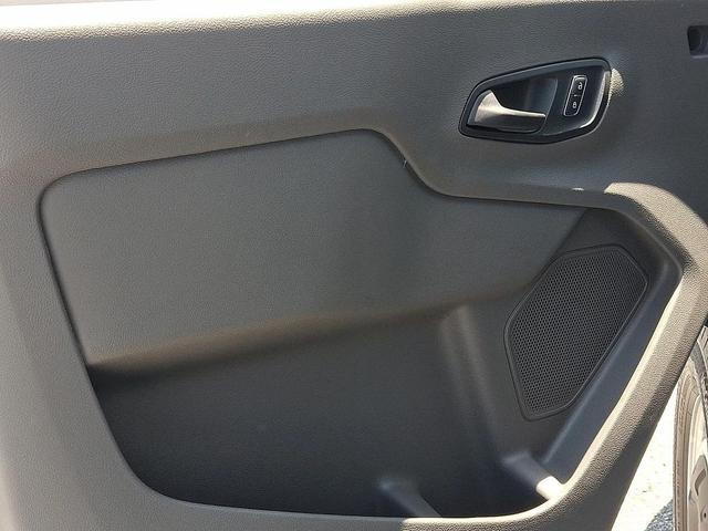 Photo of 2025 Oxford White Ford Transit-250