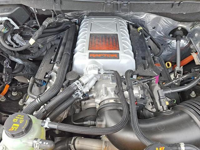 Photo of 2024 Avalanche - DR Ford F-150
