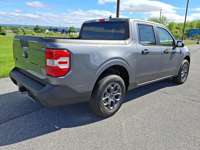 Photo of 2025 Carbonized Gray Metallic Ford Maverick