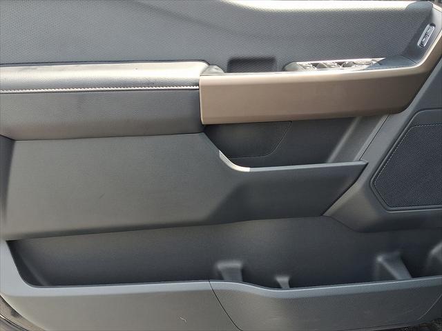 Photo of 2025 Agate Black Metallic Ford F-150