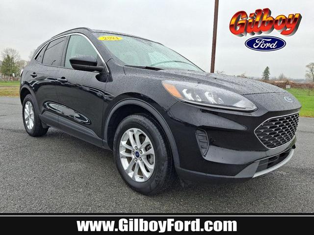 Photo of 2021 Agate Black Metallic - UM Ford Escape