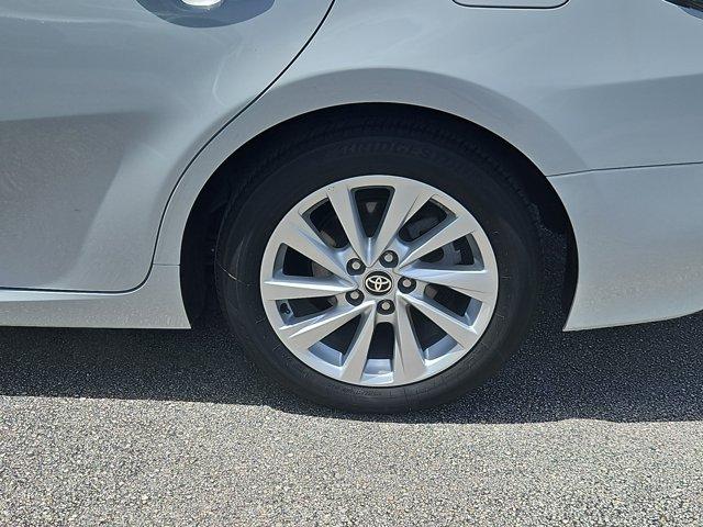 Photo of 2024 White Toyota Camry