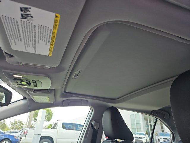 Photo of 2024 White Toyota Camry