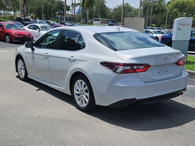 Photo of 2024 White Toyota Camry