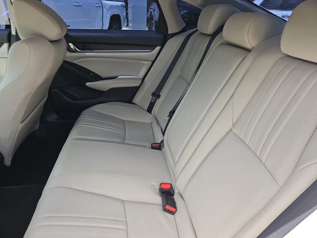 Photo of 2022 White Honda Accord