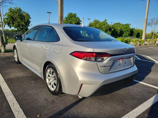 Photo of 2024 Silver Toyota Corolla