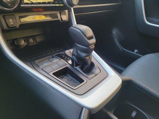 Photo of 2024 Ice Cap Toyota RAV4