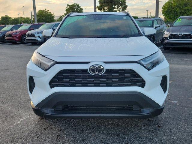 Photo of 2024 Ice Cap Toyota RAV4