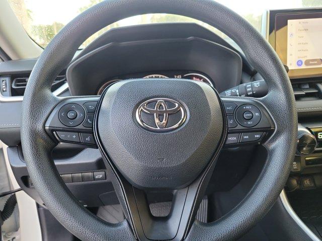 Photo of 2024 Ice Cap Toyota RAV4