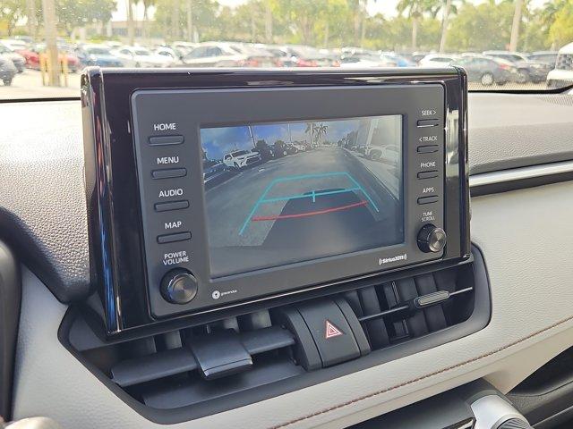 Photo of 2022 Silver Toyota RAV4