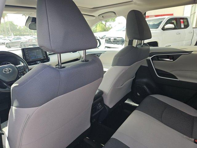 Photo of 2022 Silver Toyota RAV4