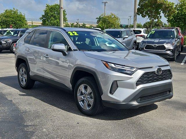 Photo of 2022 Silver Toyota RAV4