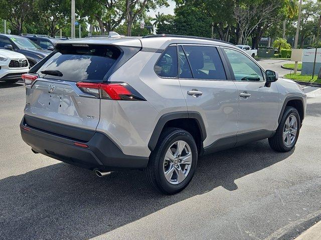 Photo of 2022 Silver Toyota RAV4