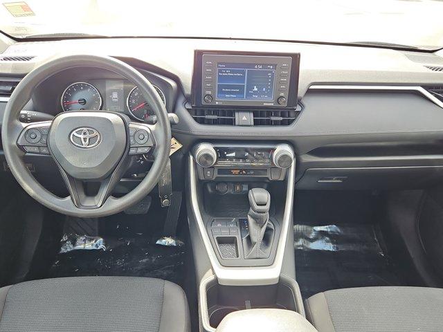 Photo of 2022 Silver Toyota RAV4