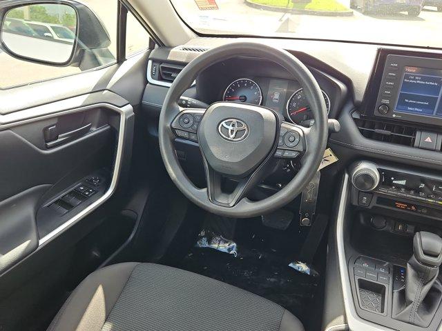 Photo of 2022 Silver Toyota RAV4