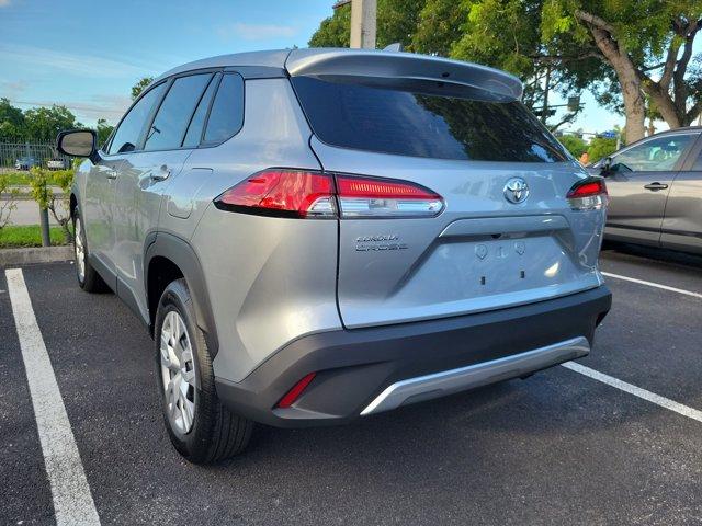 Photo of 2025 Silver Toyota Corolla Cross