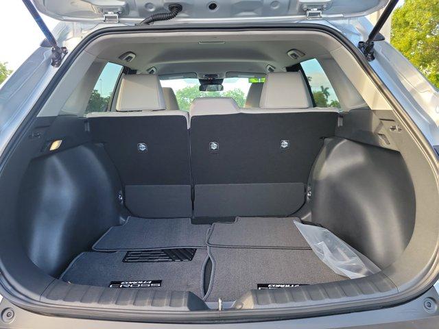 Photo of 2025 Silver Toyota Corolla Cross