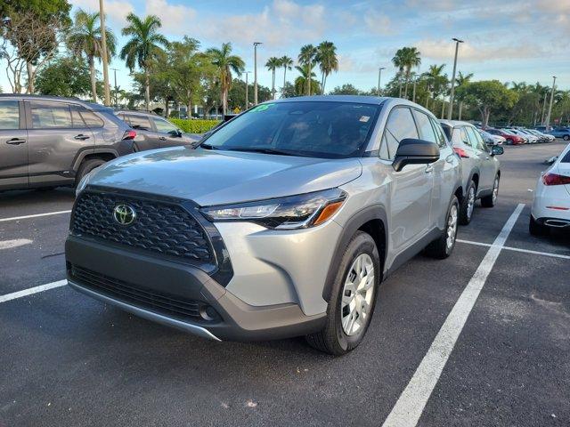 Photo of 2025 Silver Toyota Corolla Cross