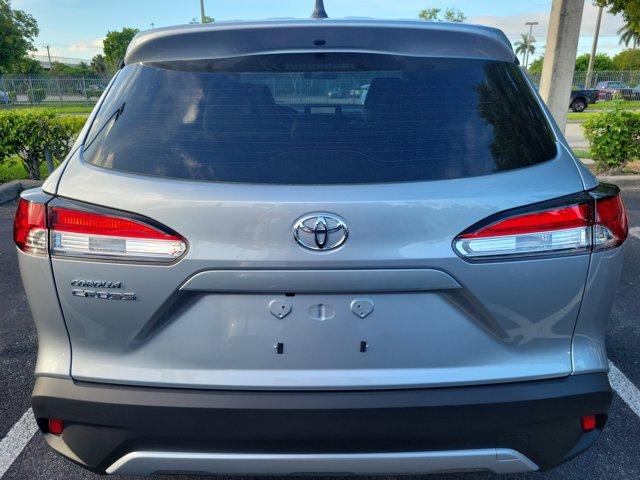 Photo of 2025 Silver Toyota Corolla Cross