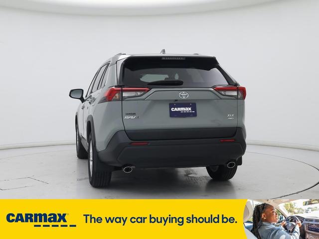 Photo of 2020 Gray Toyota RAV4