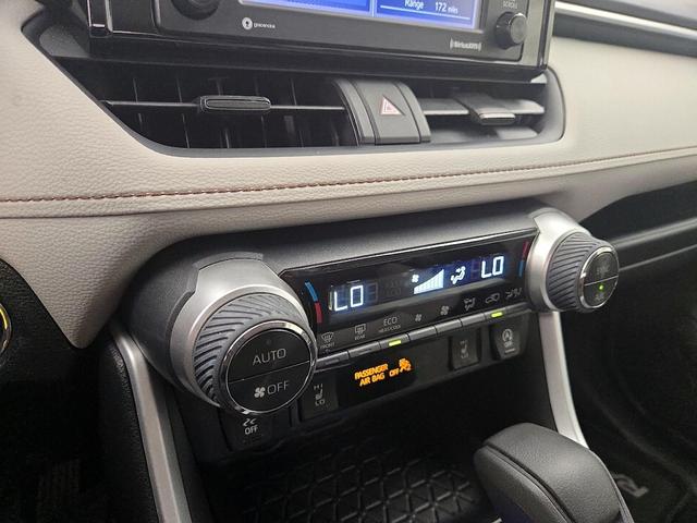 Photo of 2020 Gray Toyota RAV4