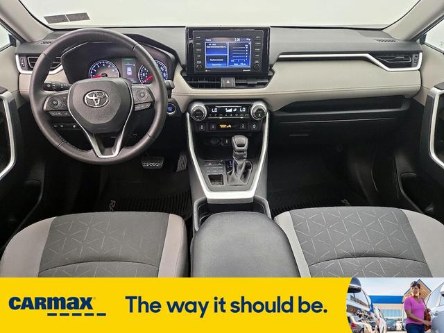 Photo of 2020 Gray Toyota RAV4