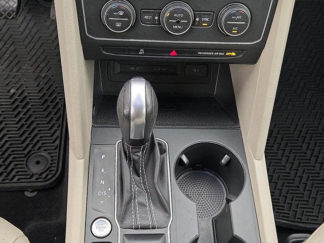 Photo of 2021 White Volkswagen Atlas