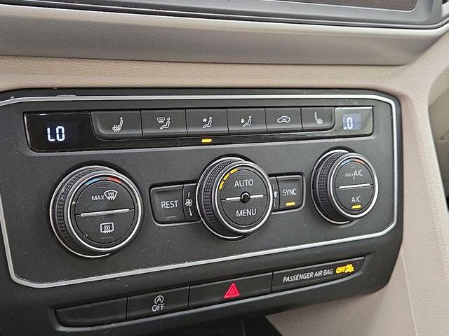Photo of 2021 White Volkswagen Atlas