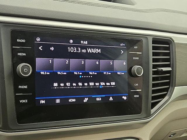 Photo of 2021 White Volkswagen Atlas