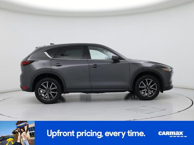 Photo of 2017 Gray Mazda CX-5